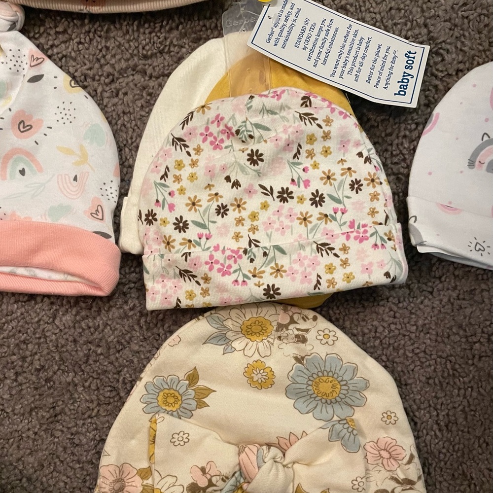 Baby - Picture 3 of 4
